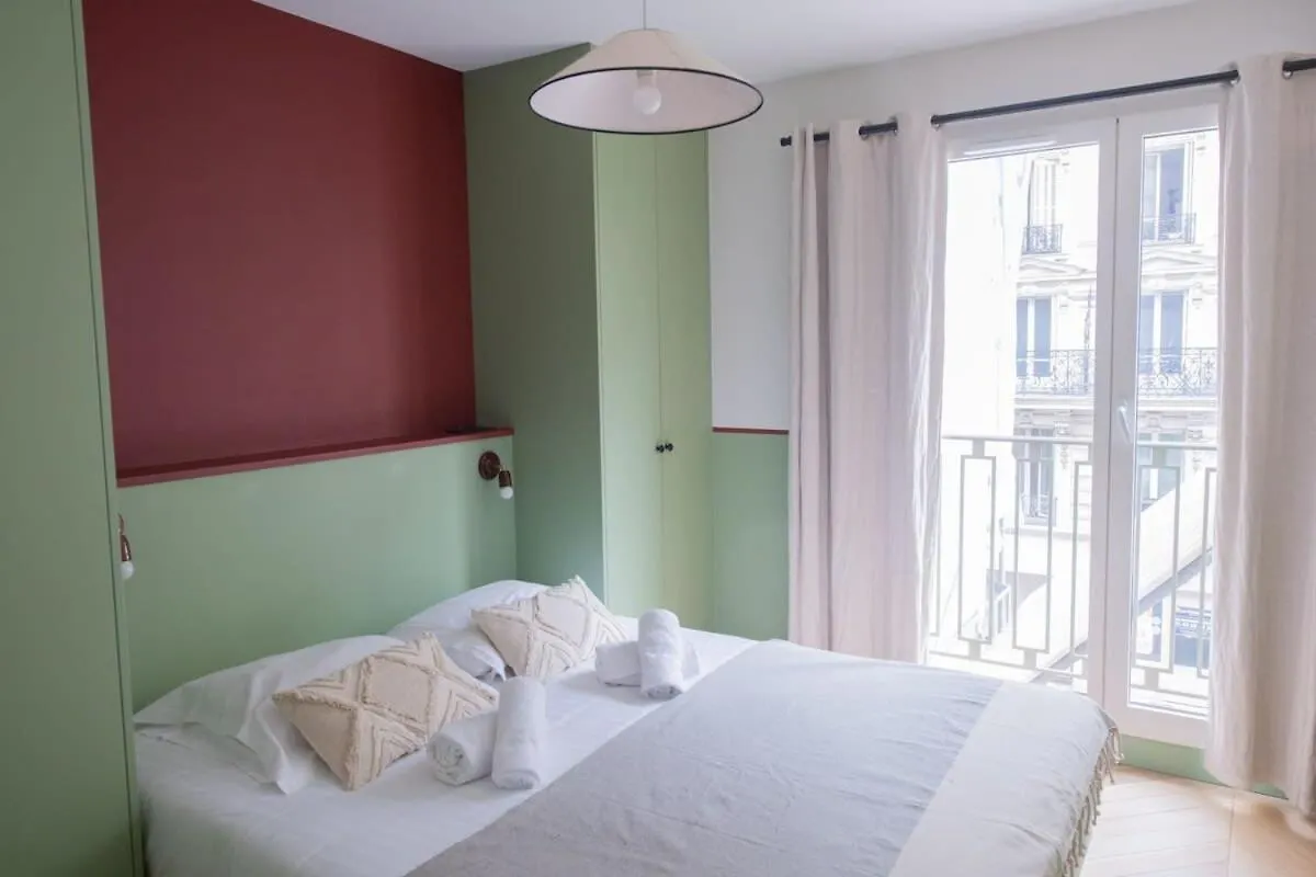 Recently Renovated 3Bd Next To Invalides Apartment Paris