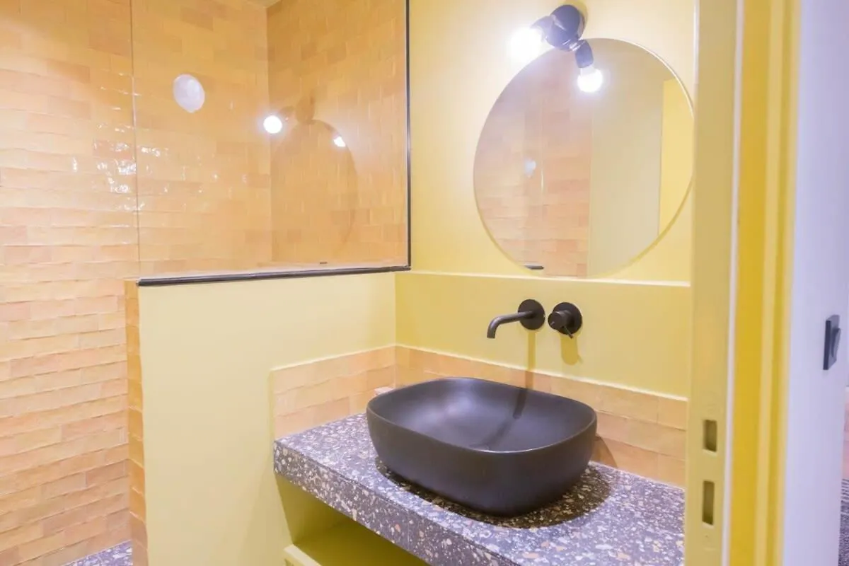 Recently Renovated 3Bd Next To Invalides Apartment Paris 0*,  France