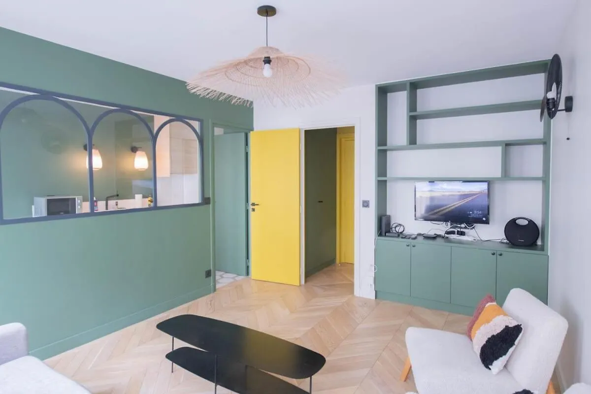 Recently Renovated 3Bd Next To Invalides Apartment Paris 0*,